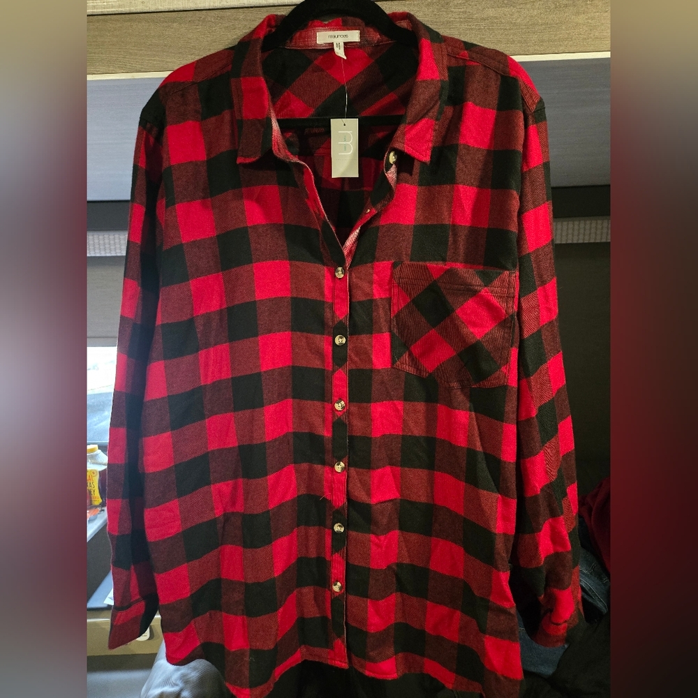 NWT, Maurices, Size 3x, red/black shirt